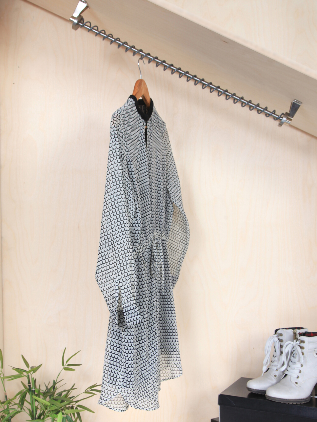 Zebedee® Dove Grey – Any Angle Clothes Rail