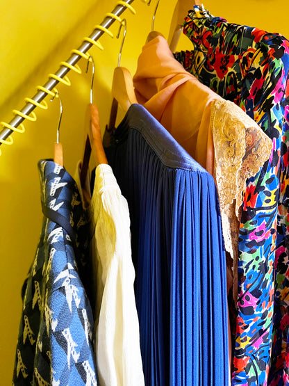 Zebedee® Yellow – Any Angle Clothes Rail