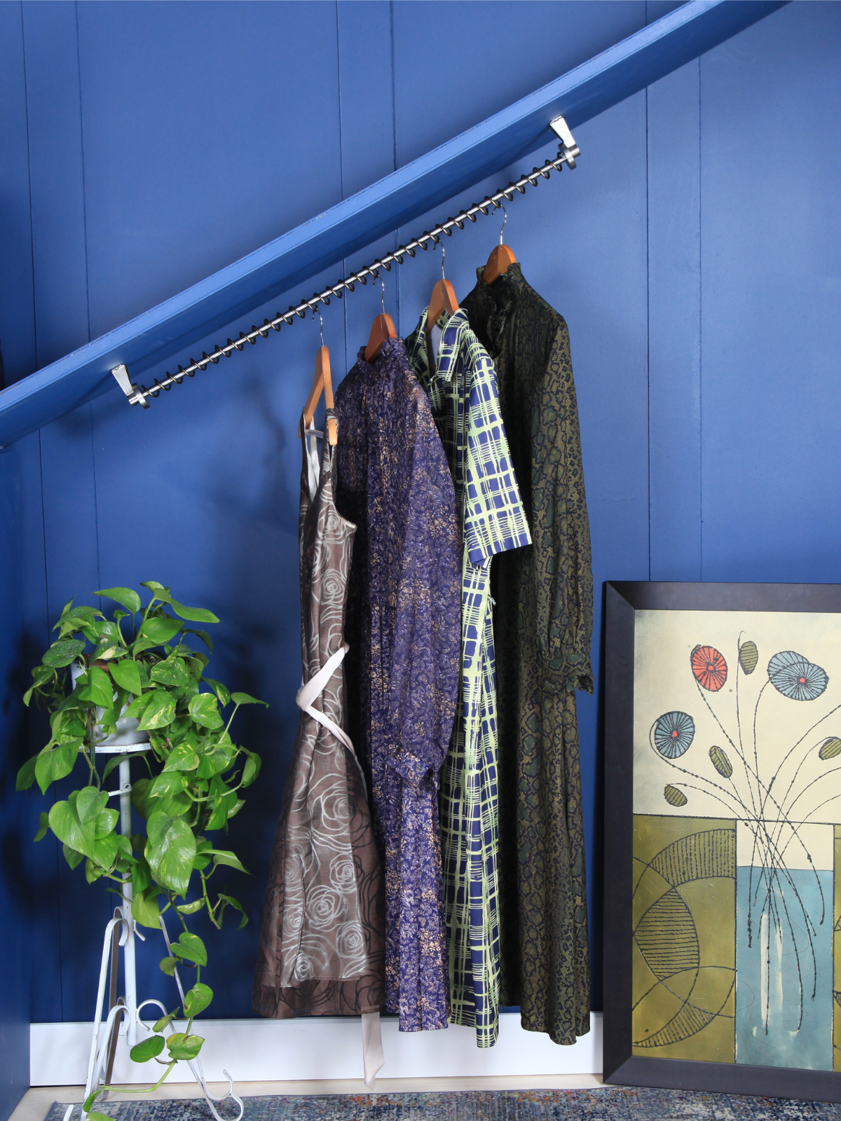 Zebedee® Antique Bronze – Any Angle Clothes Rail