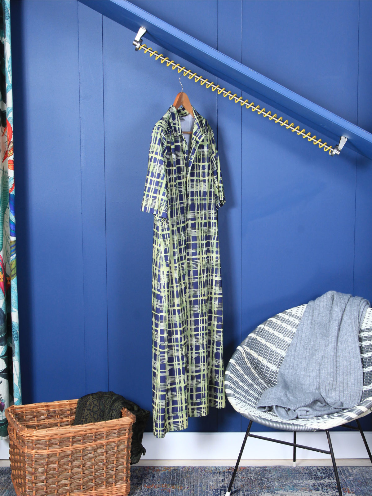 Zebedee® Yellow – Any Angle Clothes Rail